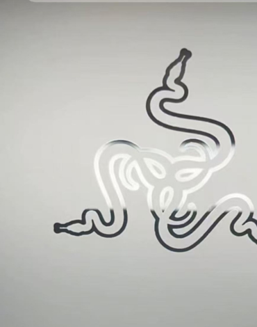 Etch patterns on the glas2