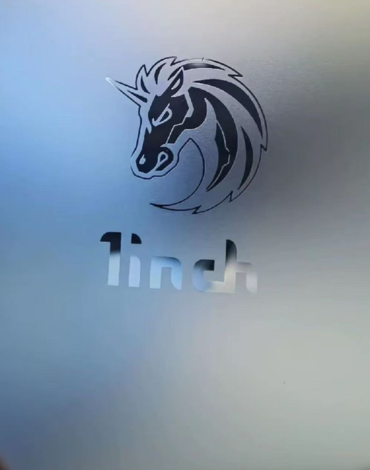 Etch patterns on the glass